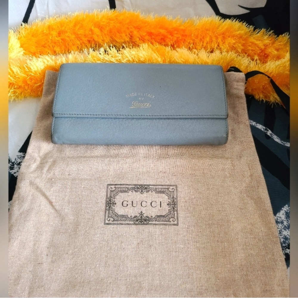 🪷EUC Authentic Gucci Flora continental wallet🪷
